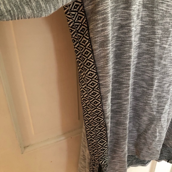 FRANCESCA’S T-SHIRT - Picture 2 of 3